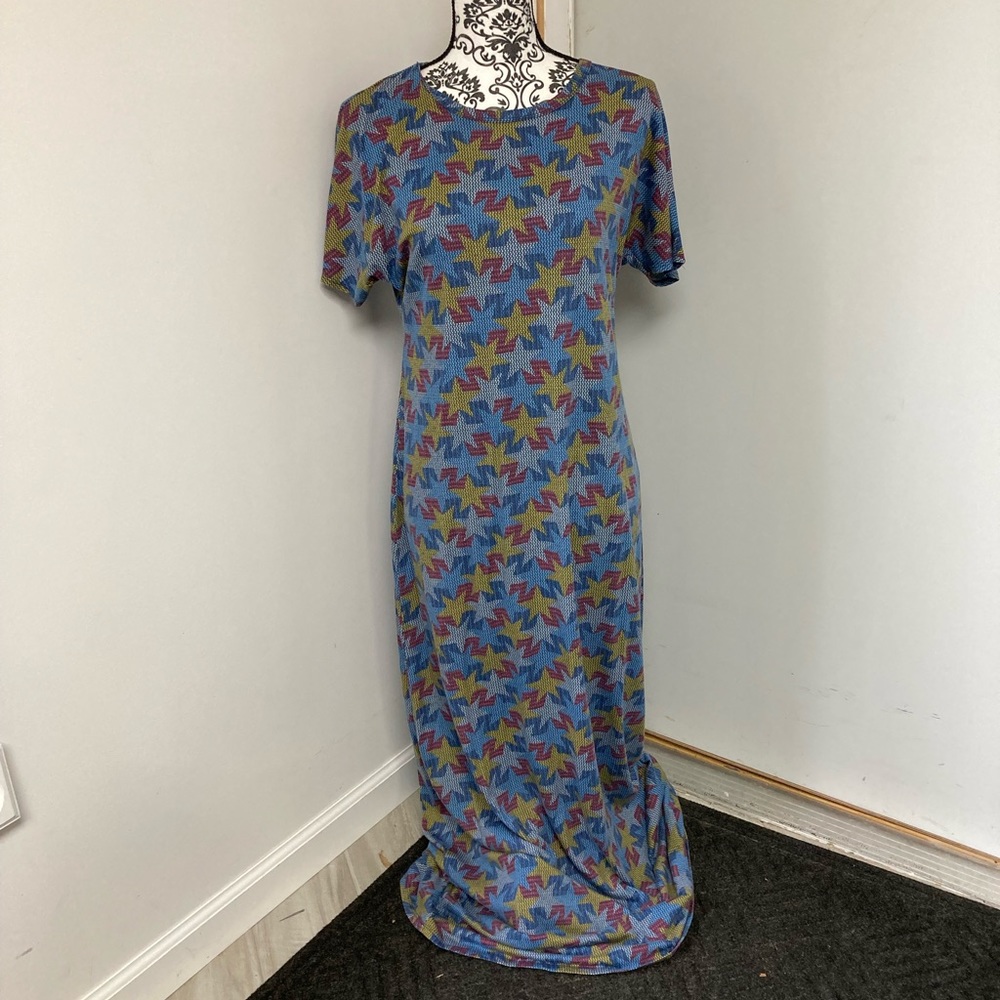 LulaRoe Maria, size S, Star design. GZC.